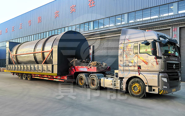 新型污泥烘干機(jī)運(yùn)行現(xiàn)場(chǎng) 新型污泥烘干機(jī)運(yùn)行現(xiàn)場(chǎng)